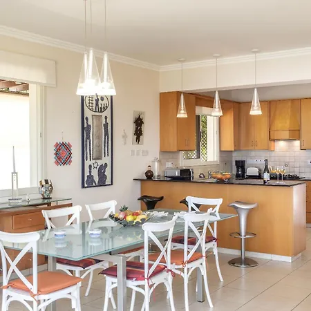 Chelidonia Larnaca Seafront Villa *