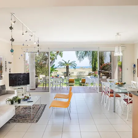 Chelidonia Larnaca Seafront