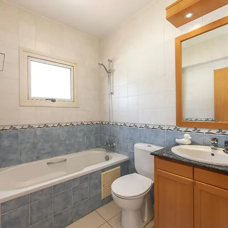 Chelidonia Larnaca Seafront * Meneou