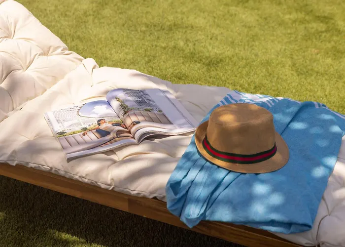 Chelidonia Larnaca Seafront Vila